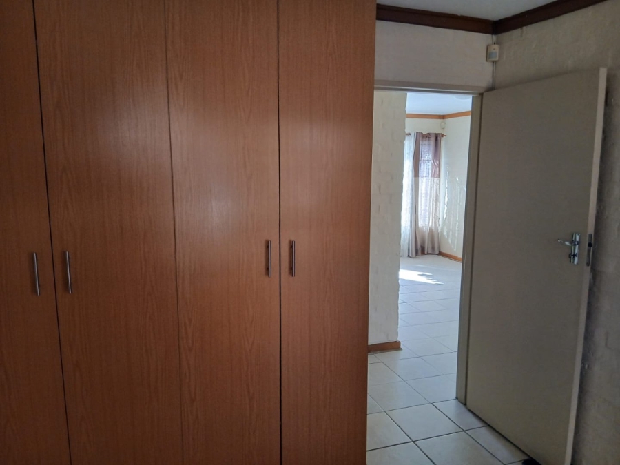 2 Bedroom Property for Sale in Pentagon Park Free State